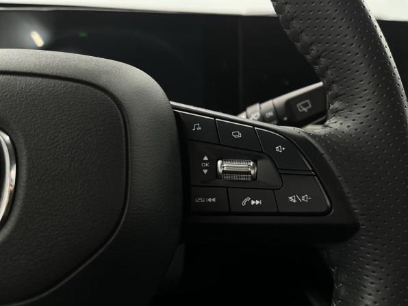 Changan UNI-T I с пробегом 2023 года, цена 2 399 900 рублей, 72154 км, внедорожник, Автокод Объявления