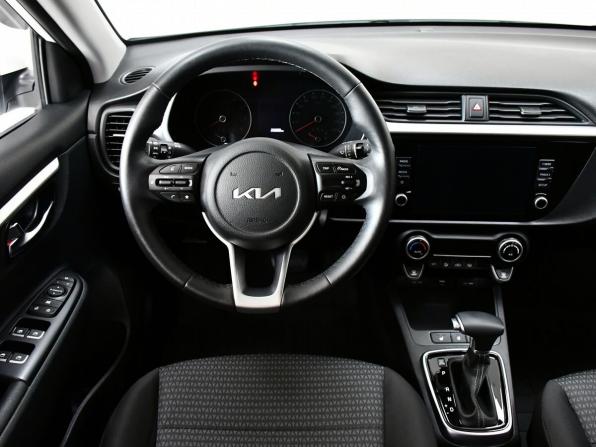 Kia Rio IV Рестайлинг с пробегом 2022 года, цена 1 895 000 рублей, 26642 км, хэтчбек, Автокод Объявления
