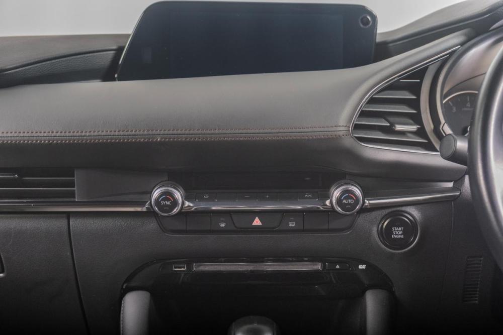 Mazda 3 IV (BP) Томск  - изображение 16