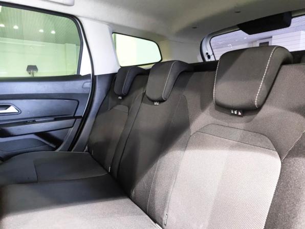 Renault Duster II с пробегом 2022 года, цена 1 880 000 рублей, 115675 км, внедорожник, Автокод Объявления