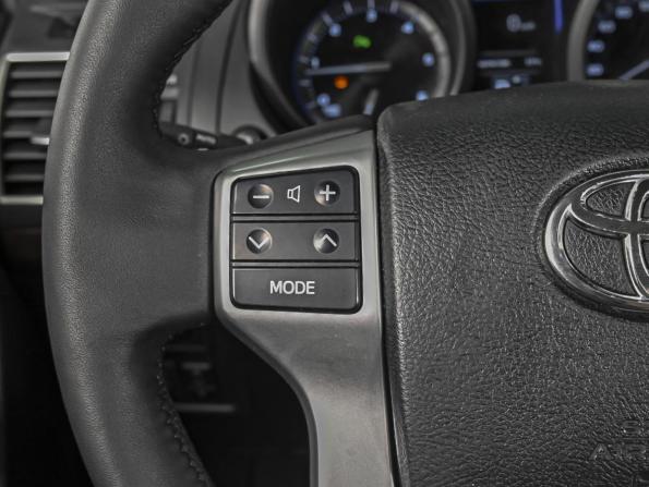 Toyota Land Cruiser Prado 150 Series Рестайлинг 1 с пробегом 2014 года, цена 2 620 000 рублей, 442111 км, внедорожник, Автокод Объявления