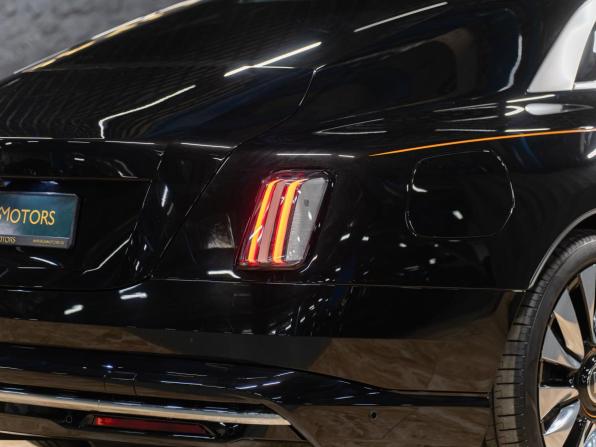 Новый Rolls-Royce Spectre 2024 года, цена 53 990 000 рублей, купе, Автокод Объявления