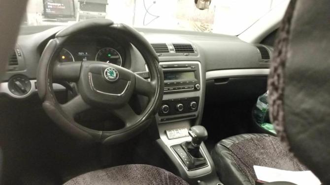Skoda Octavia II (A5) Рестайлинг с пробегом 2012 года, цена 825 000 рублей, 102722 км, лифтбек, Автокод Объявления