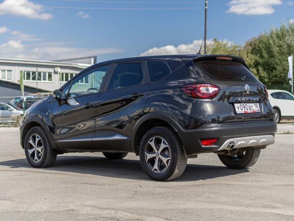 Renault Kaptur I с пробегом 2017 года, цена 1 299 000 рублей, 87033 км, внедорожник, Автокод Объявления