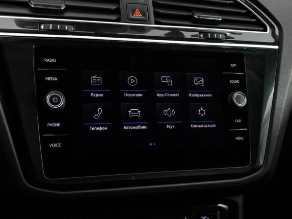 Volkswagen Tiguan II с пробегом 2019 года, цена 3 249 000 рублей, 82770 км, внедорожник, Автокод Объявления