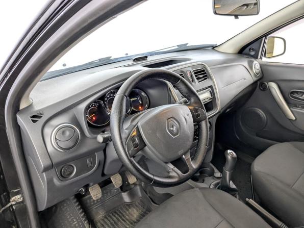 Renault Sandero II с пробегом 2015 года, цена 635 000 рублей, 190557 км, хэтчбек, Автокод Объявления