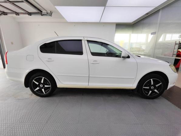 Skoda Octavia II (A5) Рестайлинг с пробегом 2012 года, цена 870 000 рублей, 180000 км, лифтбек, Автокод Объявления