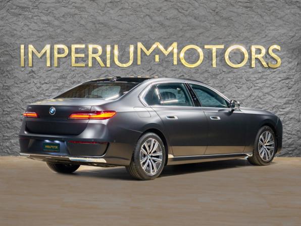 Новый BMW 7 серии VII (G70) 2025 года, цена 17 140 000 рублей, седан, Автокод Объявления