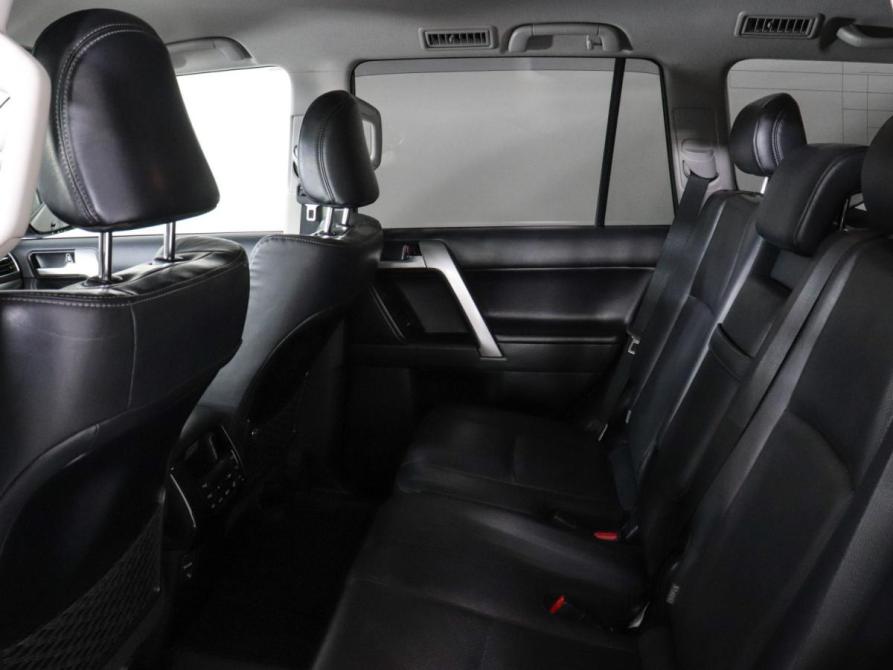 Toyota Land Cruiser Prado 150 Series Рестайлинг 3 Химки  - изображение 12
