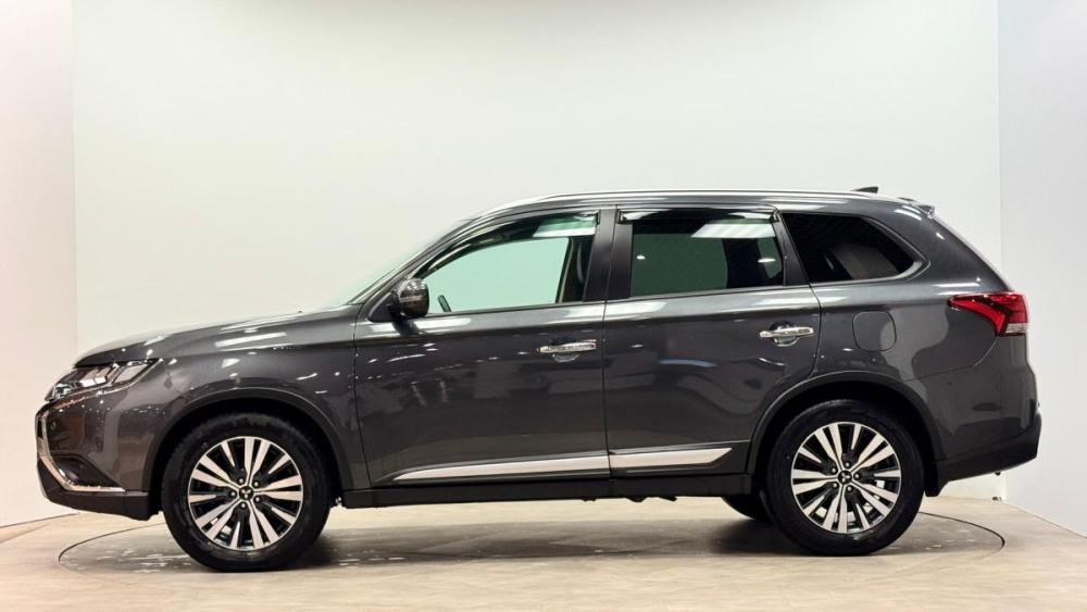 Mitsubishi Outlander III Рестайлинг 3 Киров  - изображение 2