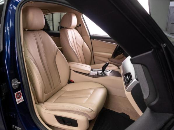 BMW 5 серии VII (G30/G31/G38) с пробегом 2017 года, цена 2 789 000 рублей, 197404 км, седан, Автокод Объявления