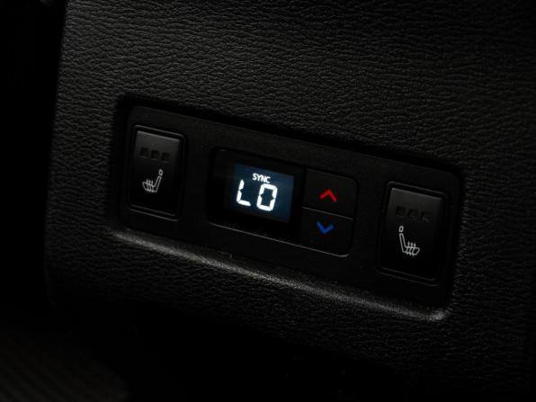 Mitsubishi Outlander IV с пробегом 2022 года, цена 4 812 000 рублей, 52528 км, внедорожник, Автокод Объявления