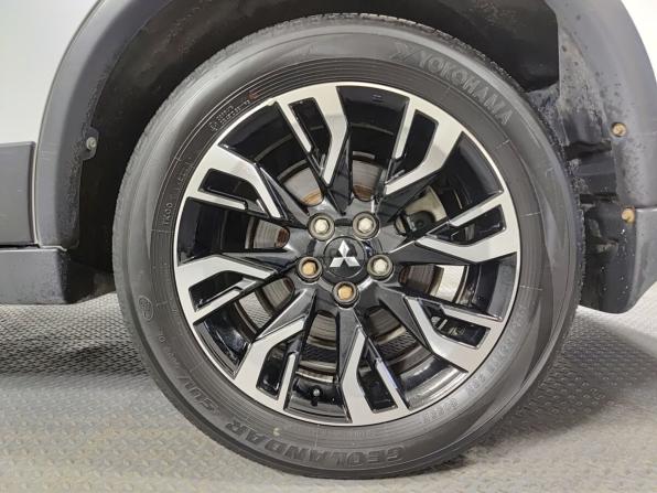Mitsubishi Outlander III Рестайлинг 3 с пробегом 2022 года, цена 1 949 000 рублей, 204156 км, внедорожник, Автокод Объявления