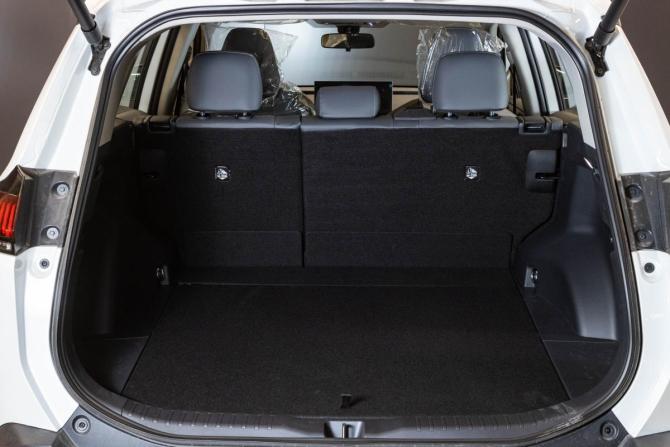 Toyota RAV4 VI (XA60) с пробегом 2026 года, цена 4 349 000 рублей, 84 км, внедорожник, Автокод Объявления