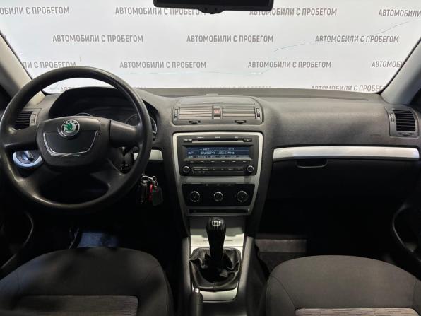 Skoda Octavia II (A5) Рестайлинг с пробегом 2009 года, цена 599 000 рублей, 222098 км, лифтбек, Автокод Объявления