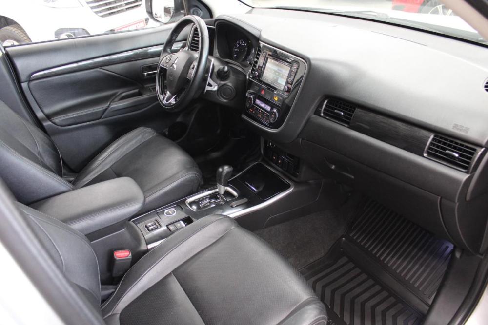 Mitsubishi Outlander III Рестайлинг 2 Томск  - изображение 7