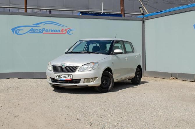 Skoda Fabia II Рестайлинг с пробегом 2012 года, цена 508 000 рублей, 121000 км, хэтчбек, Автокод Объявления