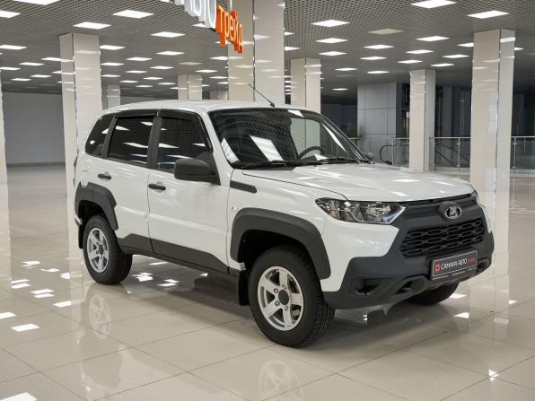 Lada (ВАЗ) Niva Travel I с пробегом 2024 года, цена 1 232 000 рублей, 8638 км, внедорожник, Автокод Объявления