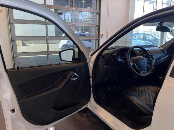 Lada (ВАЗ) Granta I Рестайлинг с пробегом 2023 года, цена 927 000 рублей, 30190 км, седан, Автокод Объявления