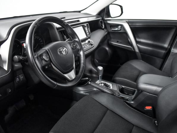 Toyota RAV4 IV (XA40) Рестайлинг с пробегом 2016 года, цена 2 320 000 рублей, 101000 км, внедорожник, Автокод Объявления