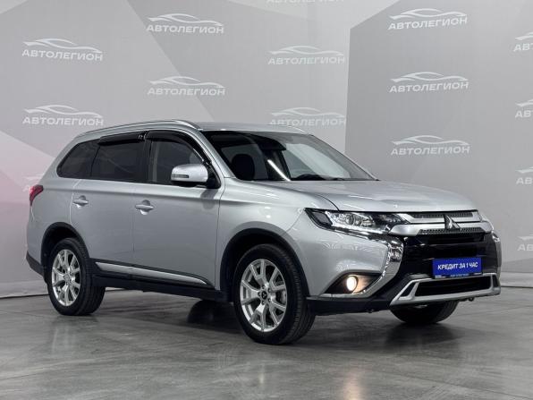 Mitsubishi Outlander III Рестайлинг 3 с пробегом 2018 года, цена 1 850 000 рублей, 170650 км, внедорожник, Автокод Объявления