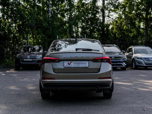 Skoda Rapid II с пробегом 2022 года, цена 1 685 000 рублей, 86532 км, лифтбек, Автокод Объявления