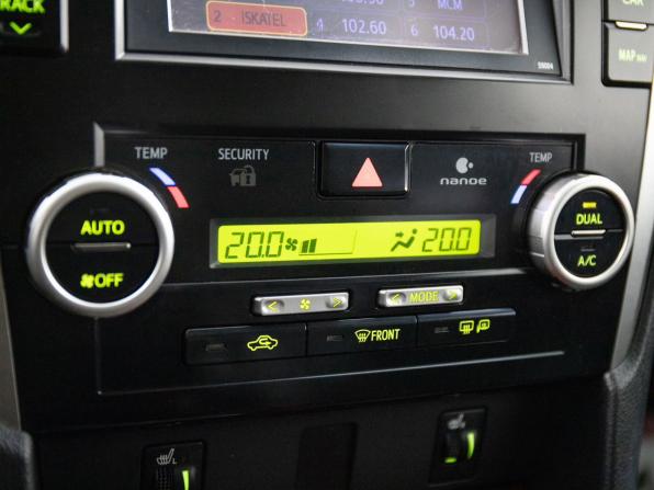 Toyota Camry VII (XV50) с пробегом 2014 года, цена 1 780 500 рублей, 215709 км, седан, Автокод Объявления