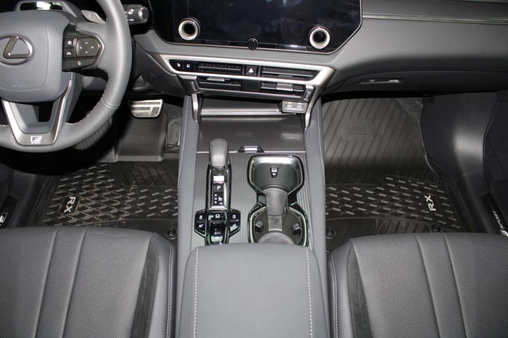 Lexus RX V Владивосток  - изображение 18