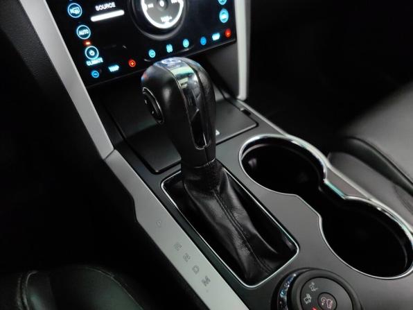 Ford Explorer V Рестайлинг с пробегом 2015 года, цена 2 085 000 рублей, 183000 км, внедорожник, Автокод Объявления