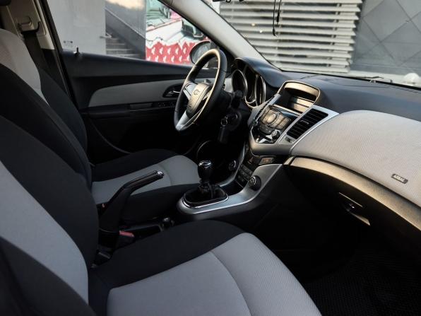 Chevrolet Cruze I с пробегом 2012 года, цена 678 000 рублей, 176385 км, хэтчбек, Автокод Объявления