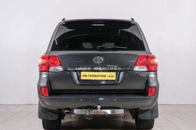Toyota Land Cruiser 200 Series Рестайлинг 1 с пробегом 2012 года, цена 3 799 000 рублей, 185000 км, внедорожник, Автокод Объявления