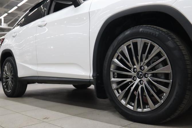 Lexus RX IV с пробегом 2016 года, цена 4 095 170 рублей, 86672 км, внедорожник, Автокод Объявления