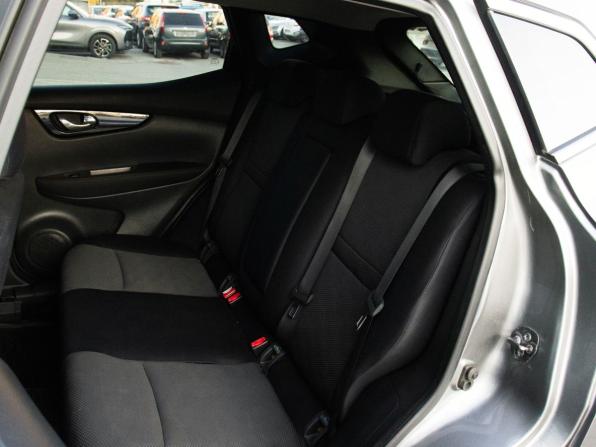 Nissan Qashqai II с пробегом 2017 года, цена 1 390 000 рублей, 107584 км, внедорожник, Автокод Объявления