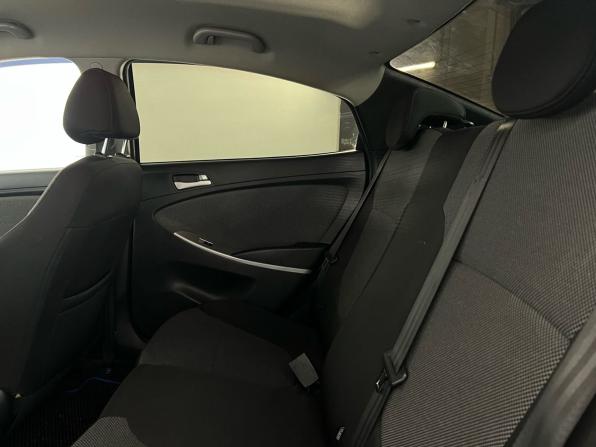 Hyundai Solaris I с пробегом 2014 года, цена 615 000 рублей, 214000 км, седан, Автокод Объявления