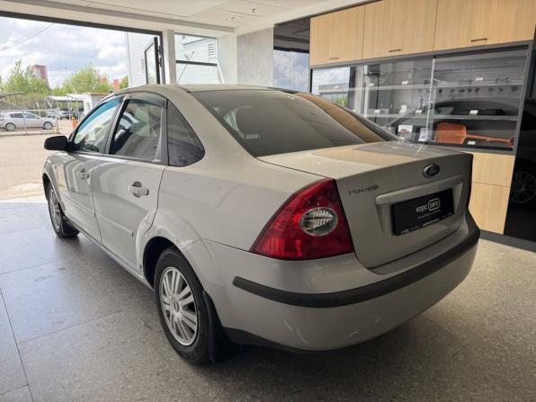 Ford Focus II с пробегом 2006 года, цена 291 600 рублей, 329247 км, седан, Автокод Объявления