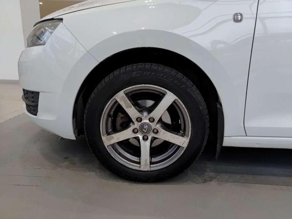 Skoda Rapid I с пробегом 2016 года, цена 1 020 000 рублей, 78157 км, лифтбек, Автокод Объявления