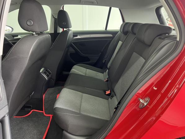 Volkswagen Golf VII с пробегом 2014 года, цена 1 399 000 рублей, 119000 км, хэтчбек, Автокод Объявления