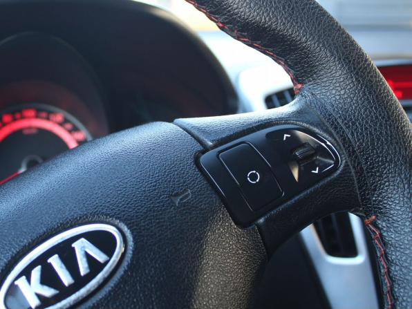 Kia Ceed I Рестайлинг с пробегом 2010 года, цена 649 000 рублей, 192652 км, универсал, Автокод Объявления