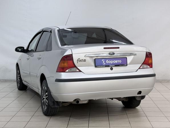 Ford Focus I Рестайлинг с пробегом 2005 года, цена 340 000 рублей, 292681 км, седан, Автокод Объявления