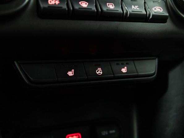 Kia Sportage IV Рестайлинг с пробегом 2021 года, цена 2 249 700 рублей, 135713 км, внедорожник, Автокод Объявления