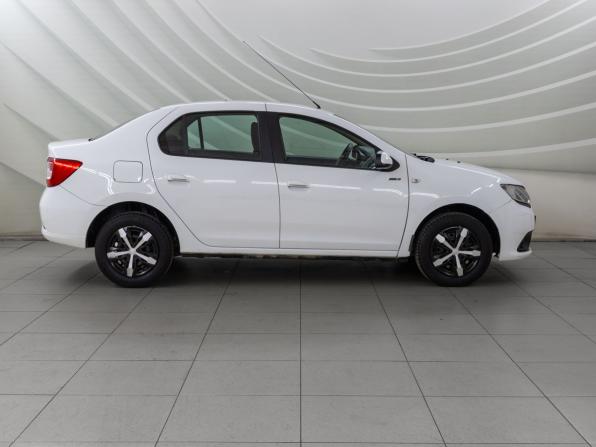 Renault Logan II с пробегом 2018 года, цена 898 000 рублей, 105743 км, седан, Автокод Объявления