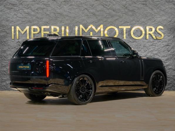 Новый Land Rover Range Rover V 2026 года, цена 28 490 000 рублей, внедорожник, Автокод Объявления