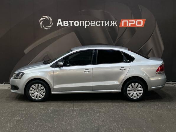 Volkswagen Polo V с пробегом 2012 года, цена 888 000 рублей, 90070 км, седан, Автокод Объявления
