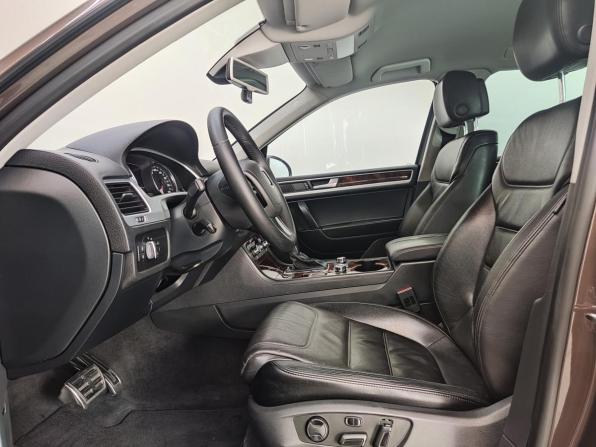 Volkswagen Touareg II с пробегом 2013 года, цена 2 395 000 рублей, 197924 км, внедорожник, Автокод Объявления