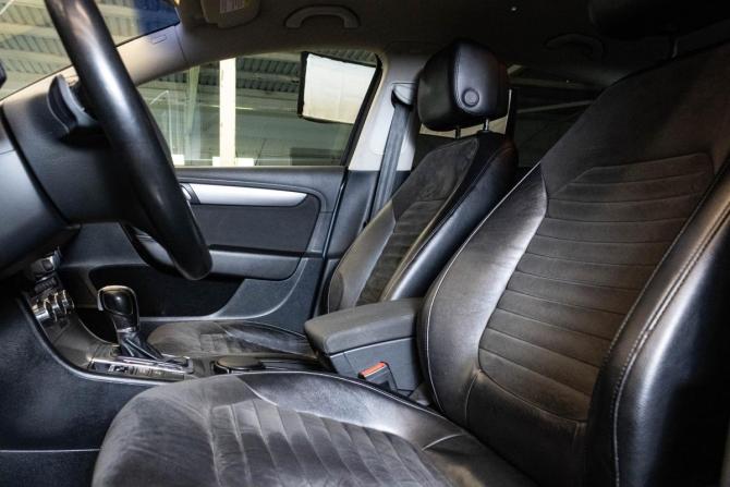Volkswagen Passat B7 с пробегом 2012 года, цена 959 000 рублей, 232578 км, седан, Автокод Объявления