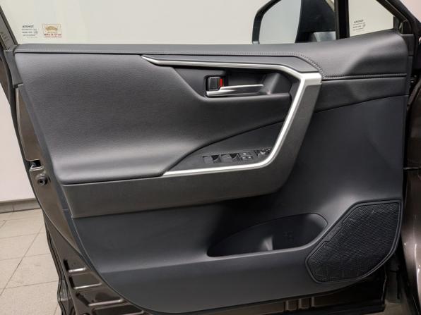 Toyota RAV4 V (XA50) с пробегом 2020 года, цена 3 050 000 рублей, 80457 км, внедорожник, Автокод Объявления