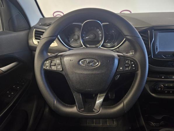 Lada (ВАЗ) Vesta I с пробегом 2015 года, цена 631 000 рублей, 140571 км, седан, Автокод Объявления