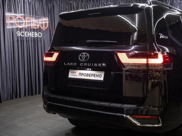 Toyota Land Cruiser 300 Series с пробегом 2022 года, цена 9 200 000 рублей, 124378 км, внедорожник, Автокод Объявления