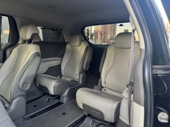 Kia Carnival IV с пробегом 2020 года, цена 3 850 000 рублей, 99740 км, минивэн, Автокод Объявления