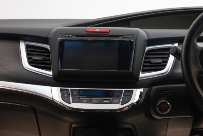Honda Jade I с пробегом 2015 года, цена 1 499 000 рублей, 141933 км, компактвэн, Автокод Объявления
